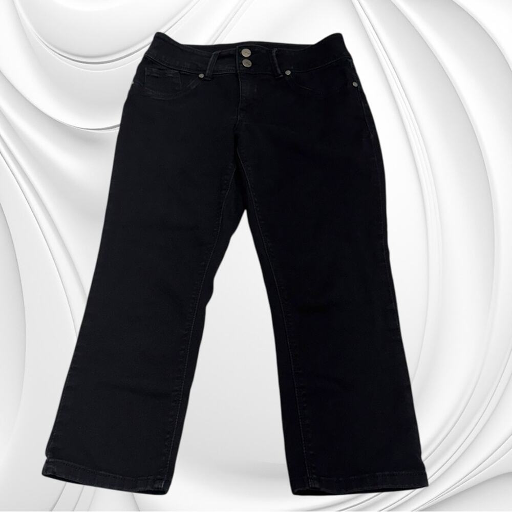 1822 DENIM Women’s 8 Black Capri Chino Pant - Picture 2 of 3
